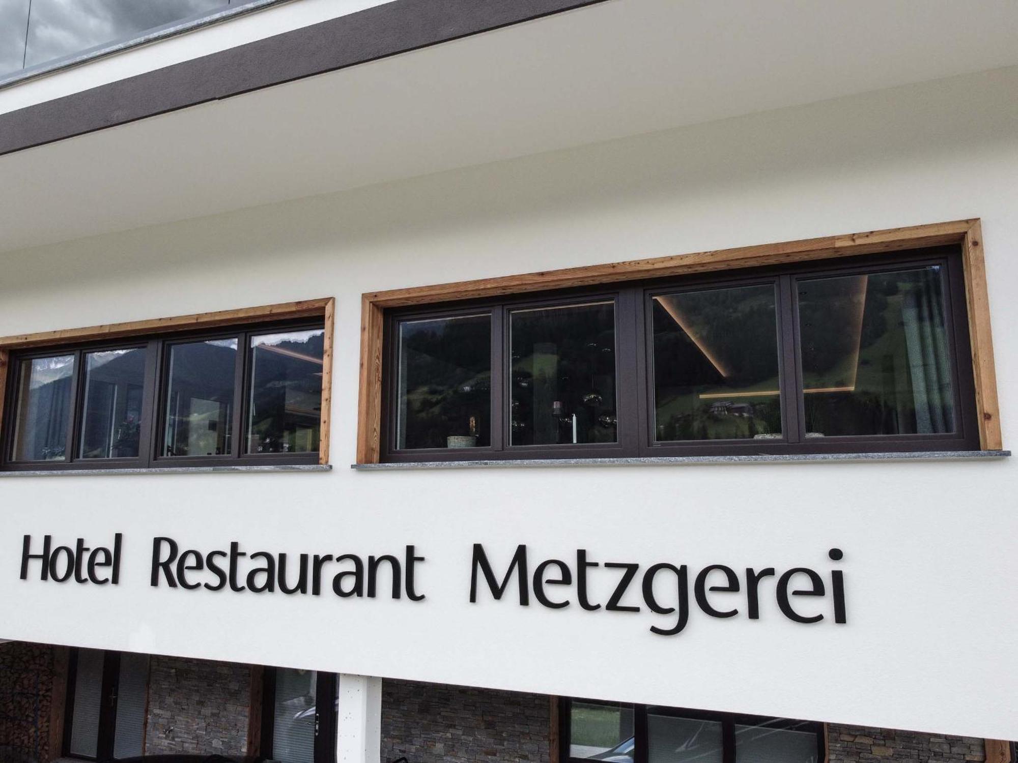 Metzgerwirt Hotell Hippach Eksteriør bilde